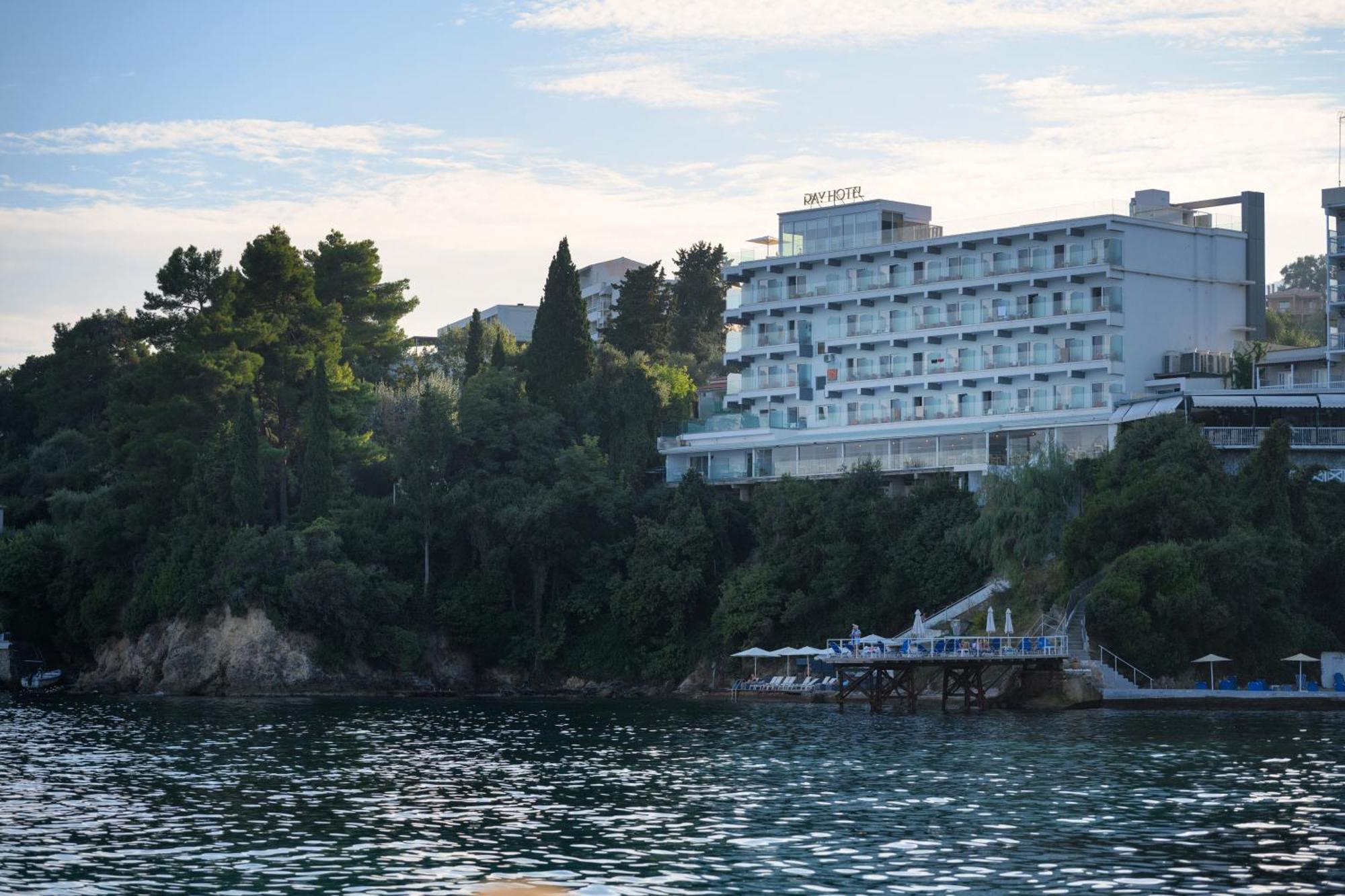 Ray Hotel Corfu 페라마 외부 사진